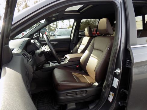 Used 2024 Honda Ridgeline RTL image 2