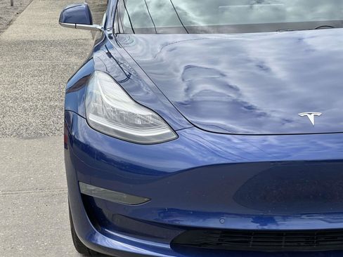 Used 2019 Tesla Model 3 Long Range AWD/4WD image 9