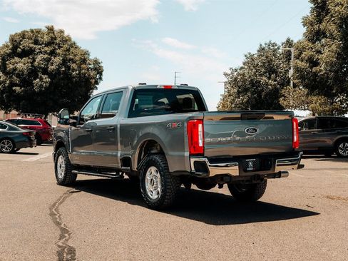 Used 2025 Ford F250 XLT AWD/4WD image 5