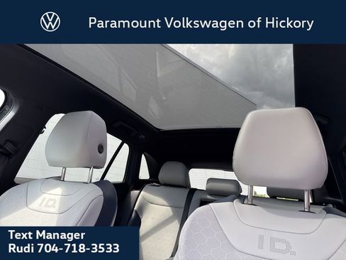 New 2026 Volkswagen ID.4 Pro S Plus AWD/4WD image 32