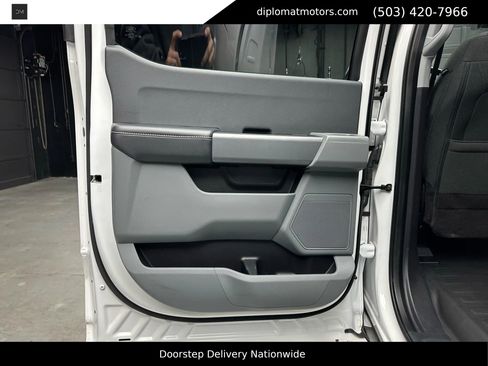 Used 2023 Ford F150 XLT w/ XTR Package image 36