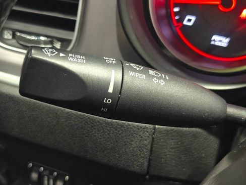 Used 2022 Dodge Charger SXT RWD image 40