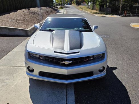 Used 2011 Chevrolet Camaro SS w/ RS Package image 2