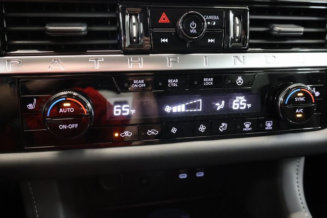 New 2026 Nissan Pathfinder SL AWD/4WD image 19