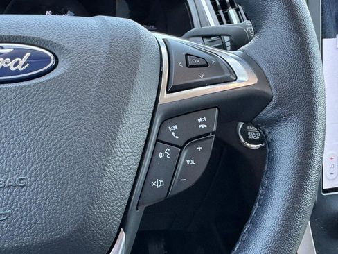 Used 2023 Ford Edge SEL w/ Convenience Package AWD/4WD image 17
