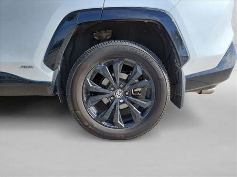 Used 2023 Toyota RAV4 XSE AWD/4WD image 22