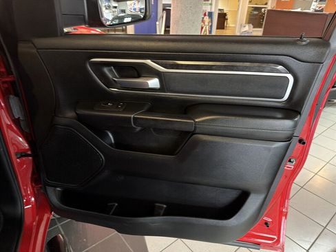 Used 2021 RAM 1500 Big Horn image 27