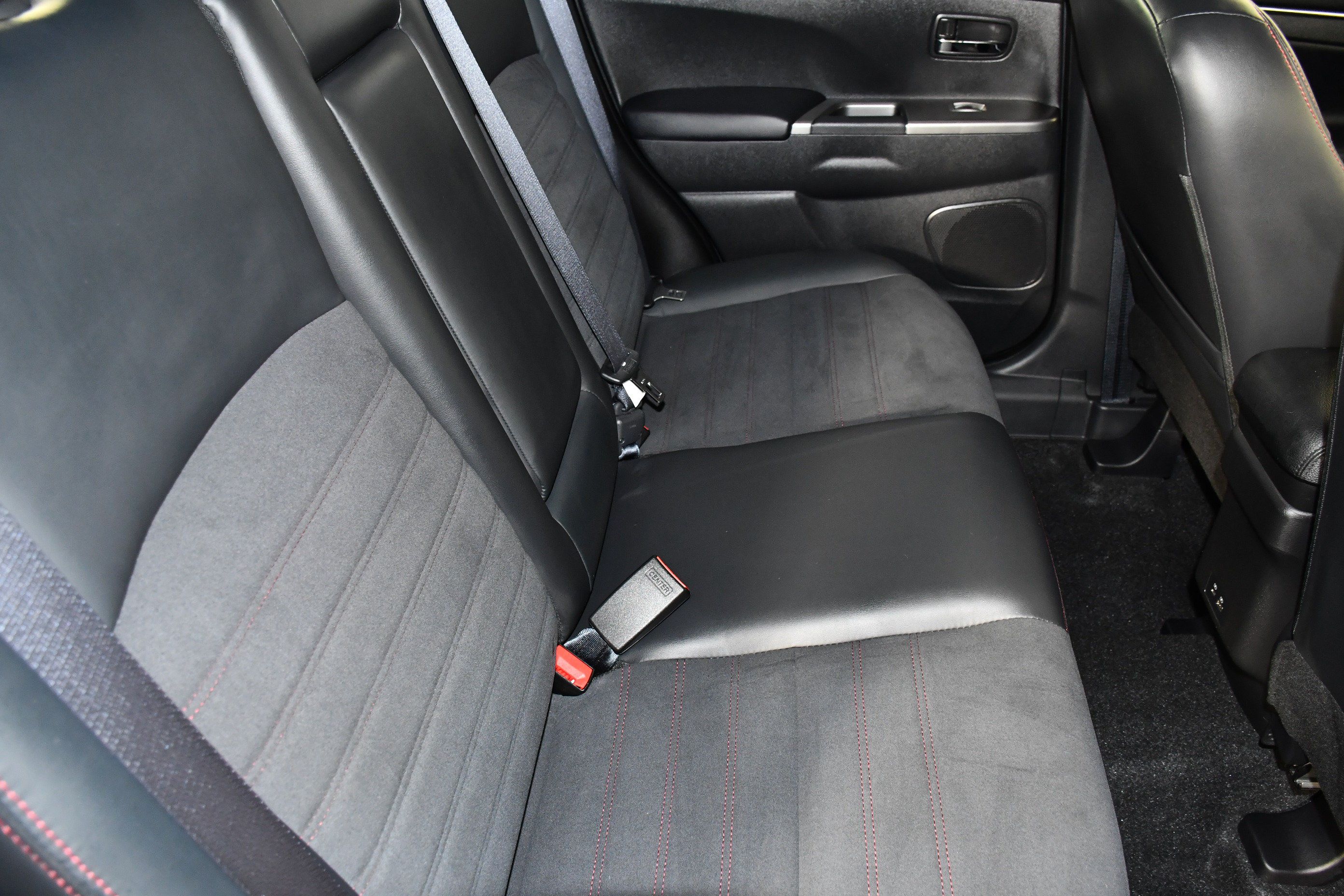 Used 2024 Mitsubishi Outlander Sport SE AWD/4WD image 44