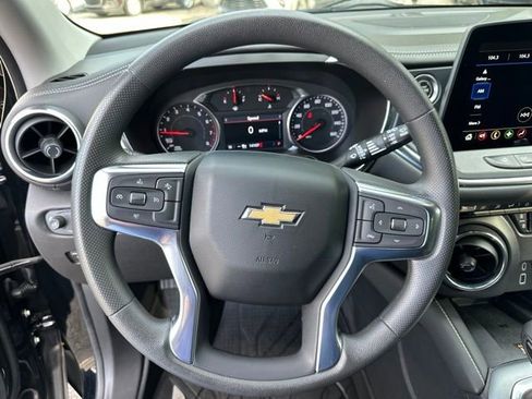 Used 2023 Chevrolet Blazer LT w/ Convenience Package AWD/4WD image 17
