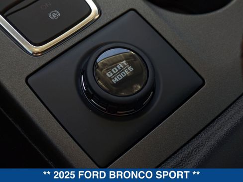 New 2025 Ford Bronco Sport Outer Banks image 30