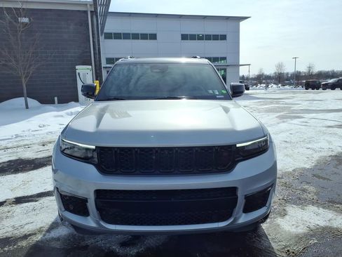 Used 2022 Jeep Grand Cherokee L Summit AWD/4WD image 8