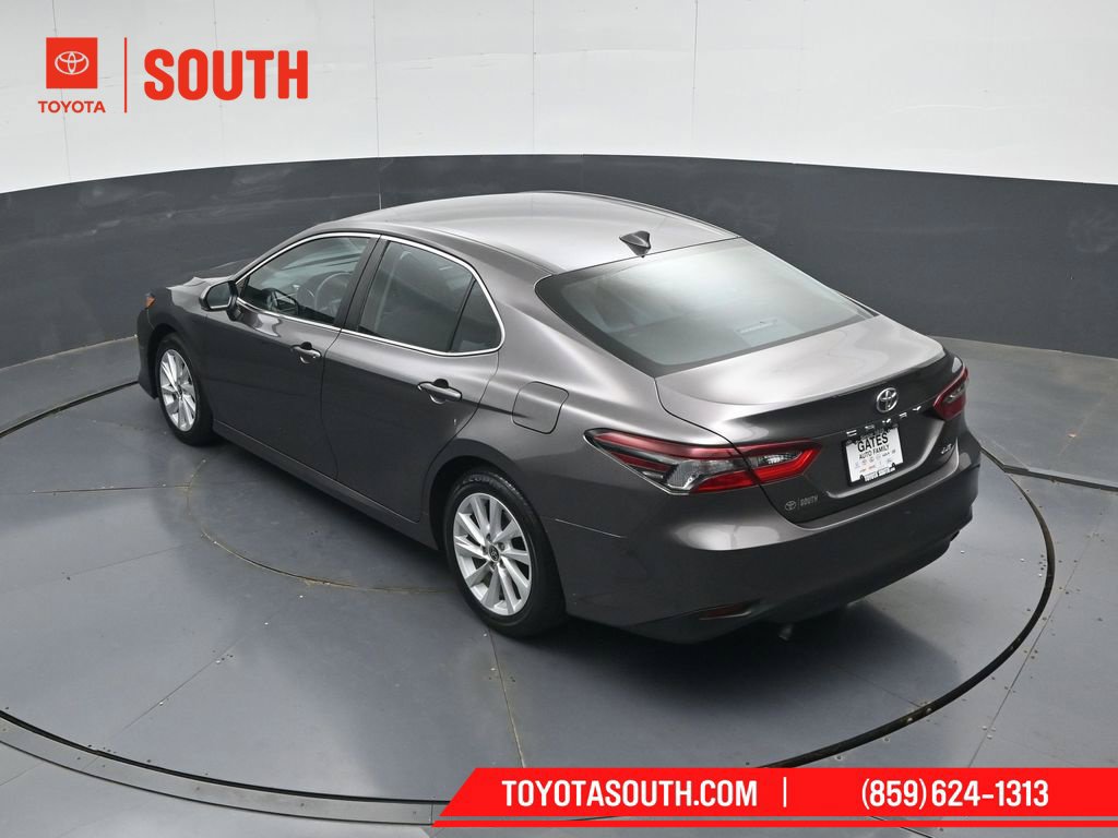 Used 2022 Toyota Camry LE FWD image 48