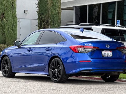 Certified 2024 Honda Civic Sport image 6
