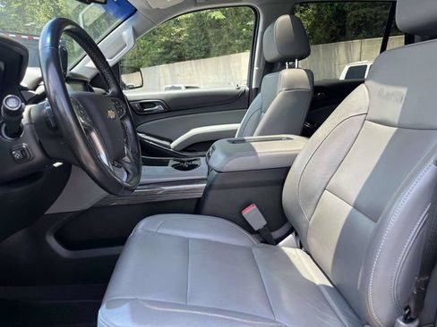 Used 2020 Chevrolet Tahoe LT AWD/4WD image 25