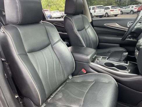 Used 2019 INFINITI QX60 Luxe w/ Essential Package AWD/4WD image 14