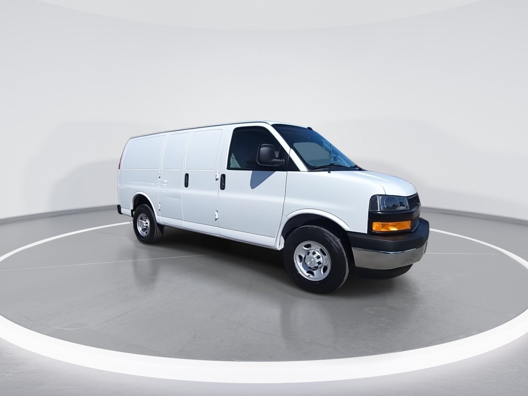 Used 2024 Chevrolet Express 2500 w/ Driver Convenience Package RWD image 2