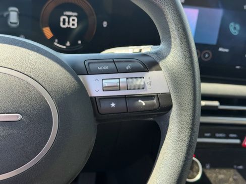 Used 2025 Hyundai Tucson SEL image 15