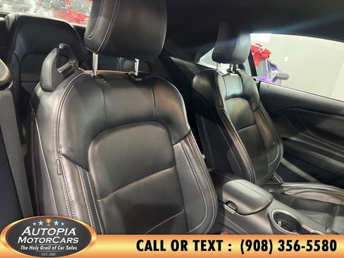 Used 2024 Ford Mustang Premium RWD image 13