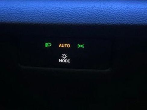 New 2026 Volkswagen Tiguan SE R-Line AWD/4WD image 18