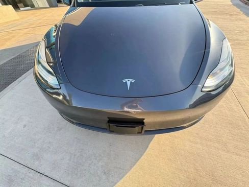 Used 2024 Tesla Model Y Long Range AWD/4WD image 24
