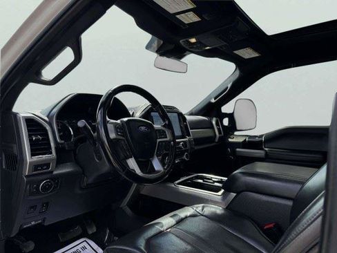 Used 2022 Ford F250 Platinum w/ FX4 Off-Road Package AWD/4WD image 23