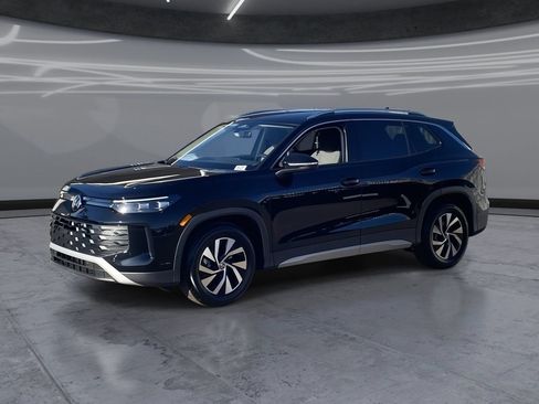 New 2026 Volkswagen Tiguan S FWD image 1