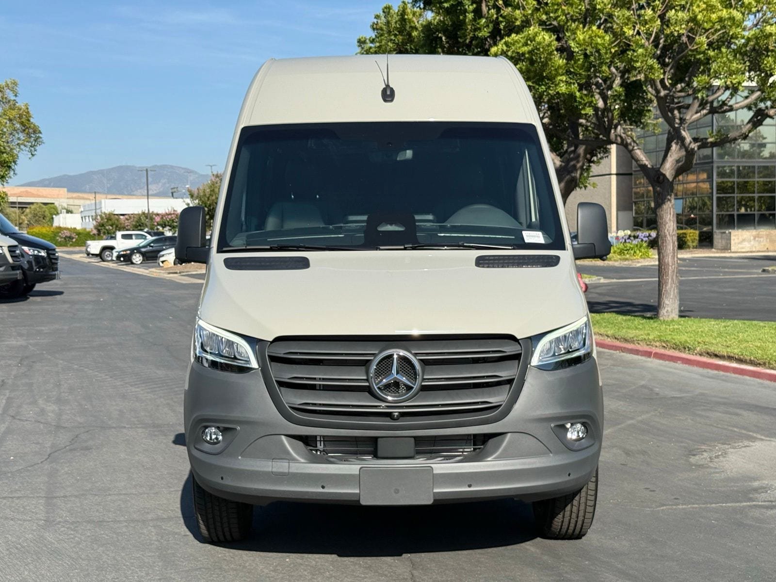 New 2026 Mercedes-Benz Sprinter 2500 image 4