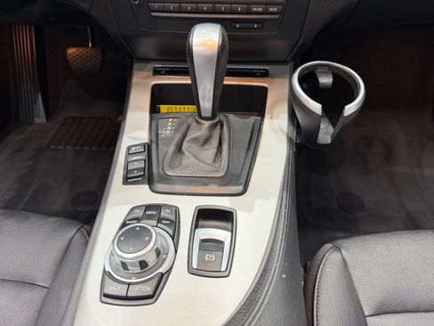 Used 2011 BMW Z4 sDrive30i RWD image 31