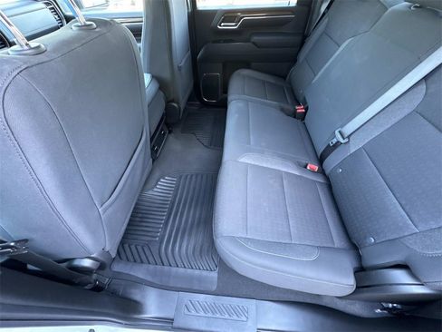 Used 2024 Chevrolet Silverado 2500 LT image 18