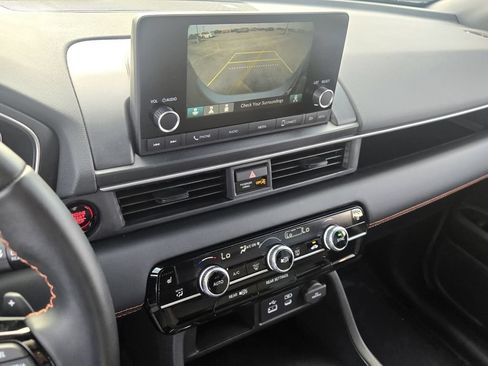 Certified 2025 Honda Pilot Sport image 21