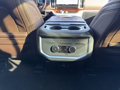 Certified 2025 Ford Expedition Max King Ranch AWD/4WD image 29