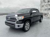 Used 2017 Toyota Tundra Platinum image 4