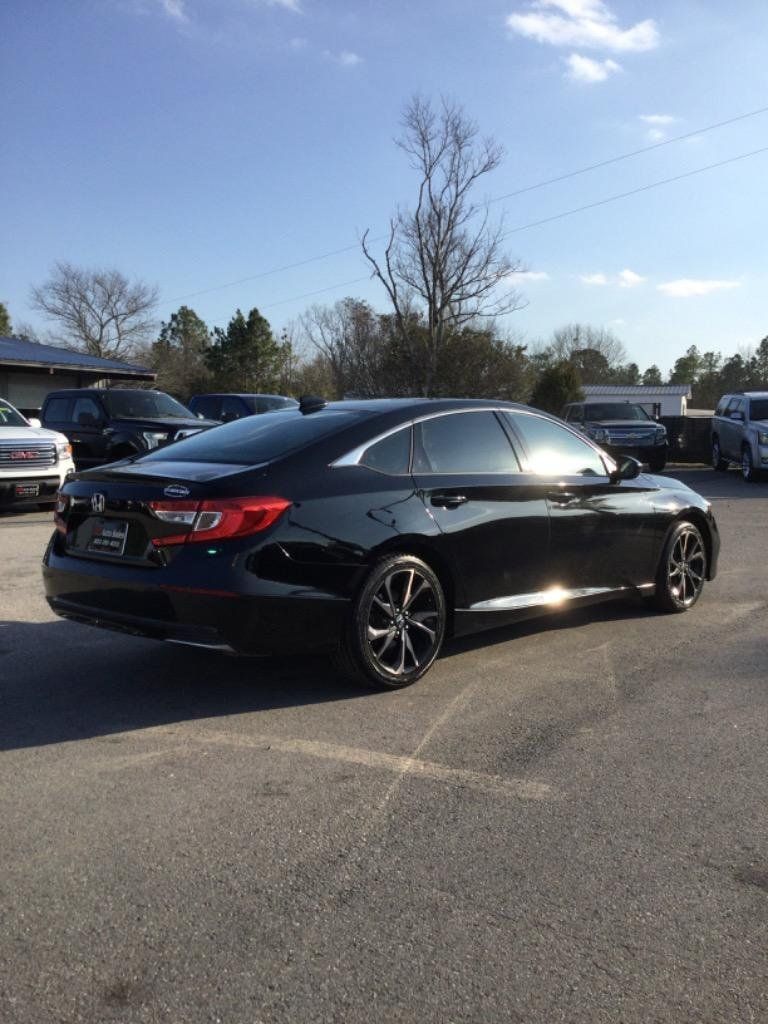 Used 2018 Honda Accord LX image 4