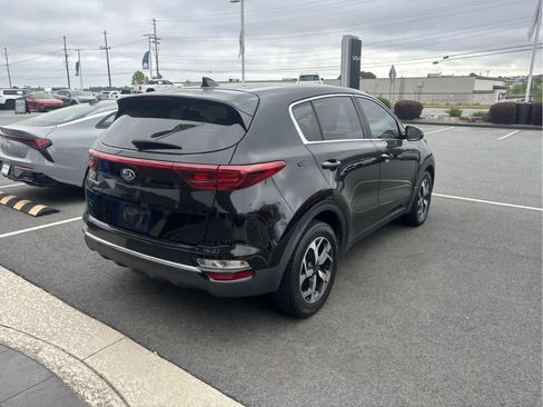 Used 2021 Kia Sportage LX w/ LX Fwd Popular Package image 5