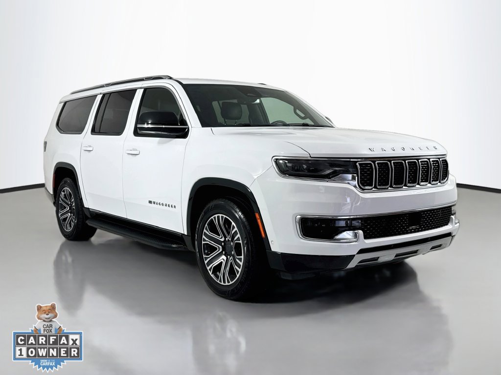 Used 2024 Jeep Wagoneer L Series II w/ Flexible Seating Group AWD/4WD image 4