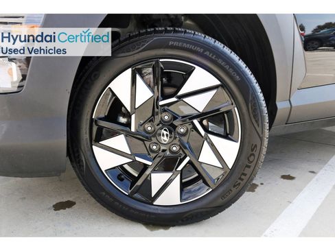 Certified 2024 Hyundai Kona SEL w/ Convenience Package image 32