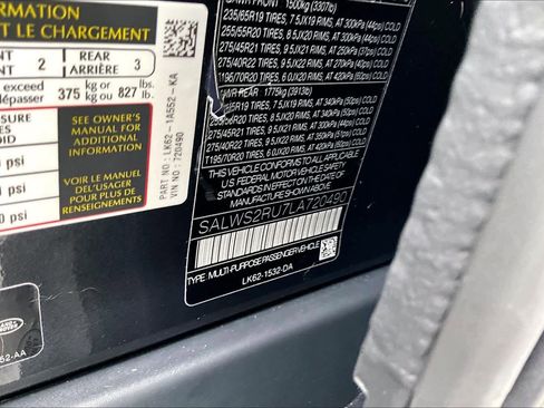 Used 2020 Land Rover Range Rover Sport HST image 33