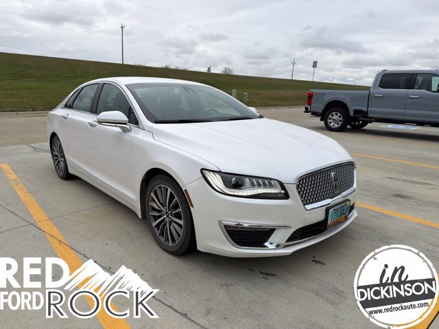 Used 2019 Lincoln MKZ Reserve FWD image 1