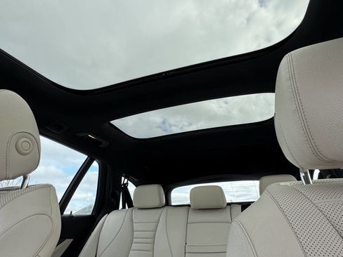 Used 2019 Mercedes-Benz E 450 4MATIC Wagon image 33