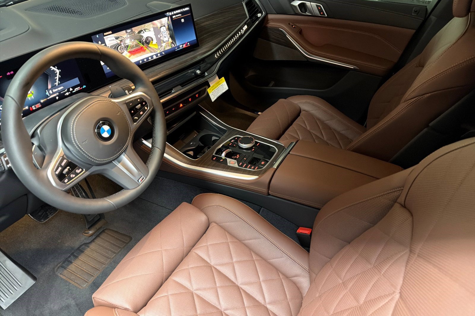 Used 2026 BMW X5 xDrive40i w/ M Sport Package AWD/4WD image 4