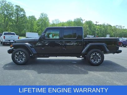 New 2026 Jeep Gladiator Sport