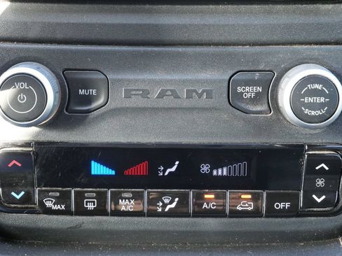 Used 2023 RAM ProMaster 2500 FWD image 19