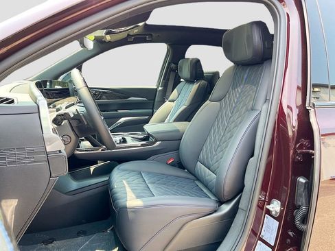 New 2025 Cadillac Escalade IQ Luxury 1 w/ Smart Trailering package AWD/4WD image 22