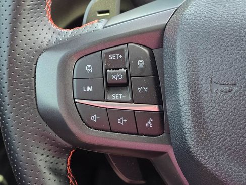 Used 2025 Ford Ranger Raptor AWD/4WD image 18