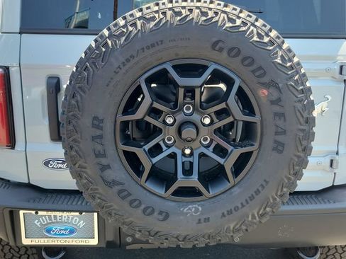 New 2026 Ford Bronco Badlands AWD/4WD image 8