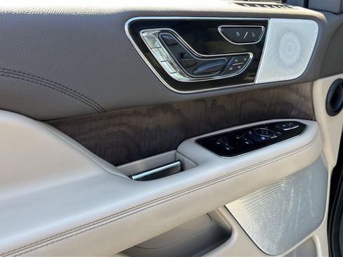 Used 2024 Lincoln Navigator L Reserve AWD/4WD image 14