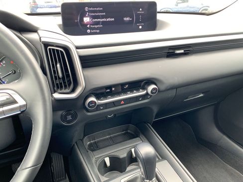 Used 2025 MAZDA CX-50 AWD 2.5 S w/ Premium Package image 17