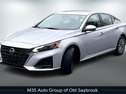 Used 2023 Nissan Altima 2.5 SV w/ SV Premium Package