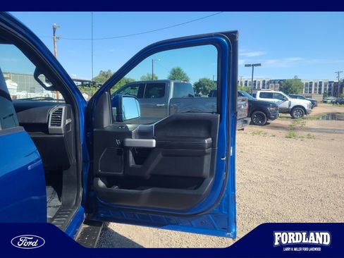 Used 2015 Ford F150 Lariat w/ Equipment Group 502A Luxury AWD/4WD image 16
