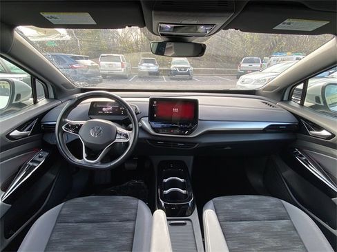 Used 2021 Volkswagen ID.4 Pro image 17